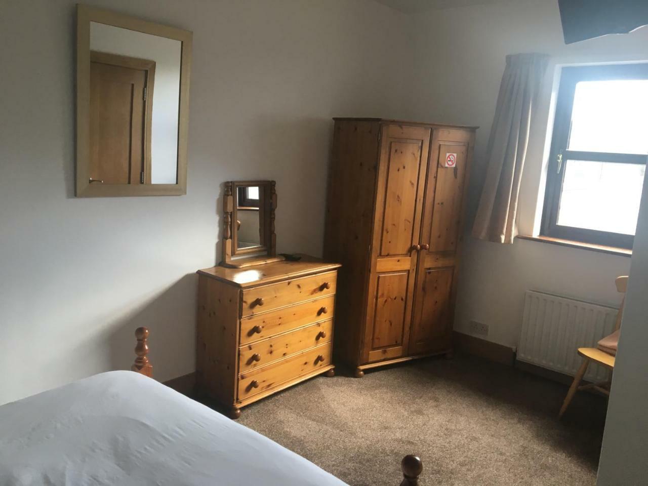 Dalys Accommodation Kilkenny Exteriör bild